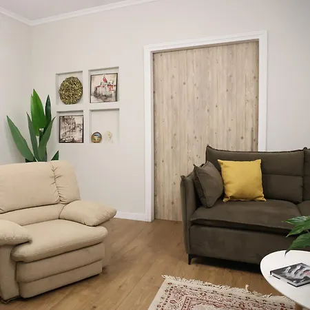Apartman Select 4